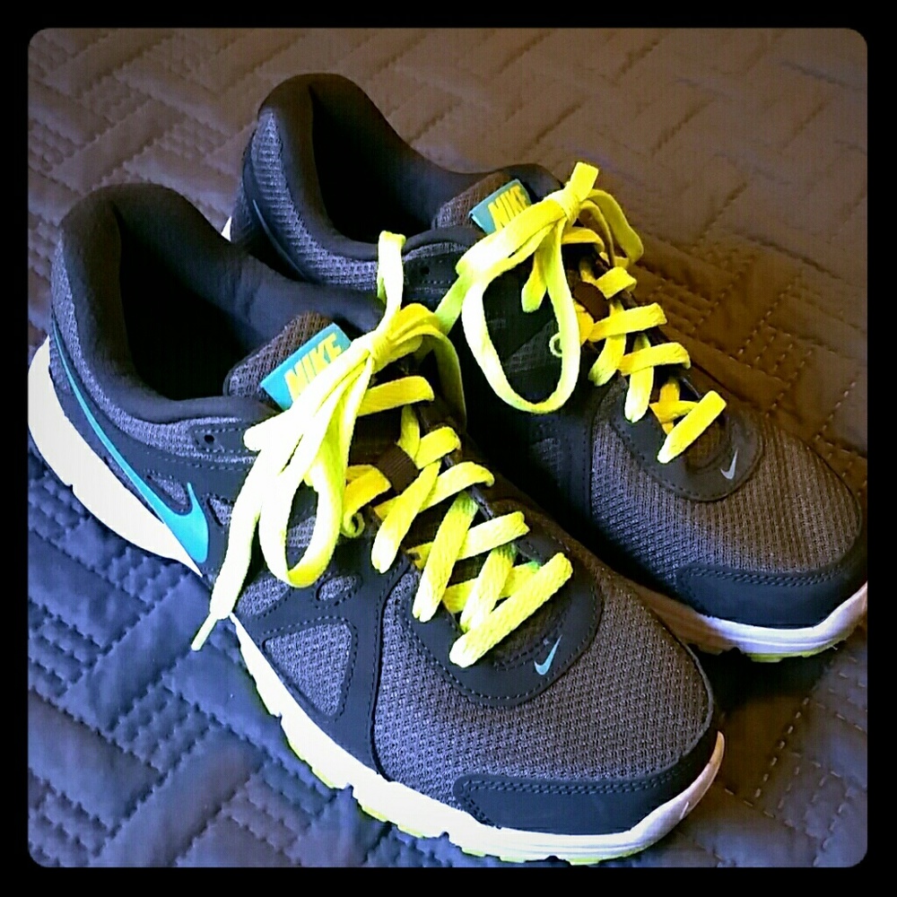 Nike shoes